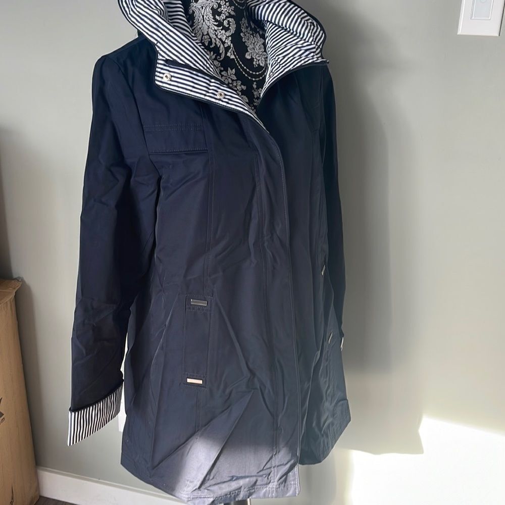 London Fog NEW Trench Coat Medium